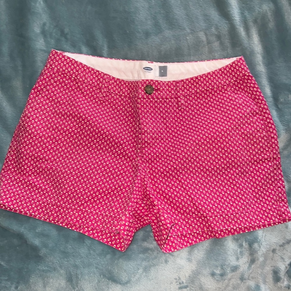 Old Navy pink flowered shorts